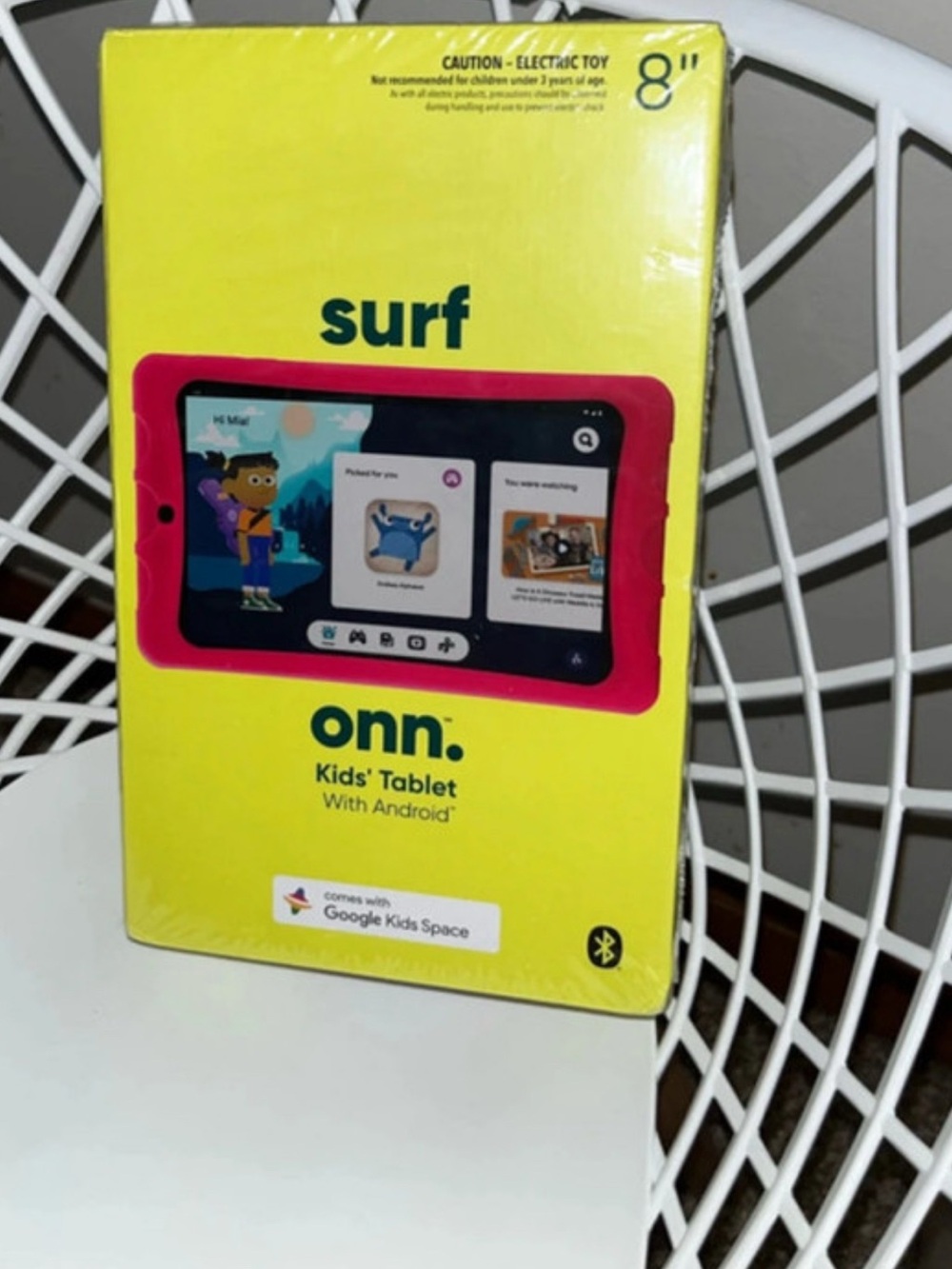 Onn. Surf 8" Kids Tablet in Bright Pink - Android